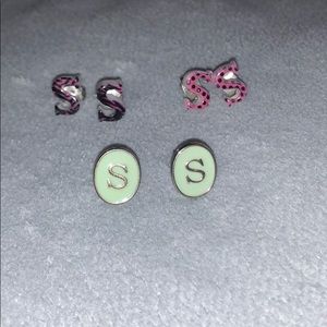 “S” earring set